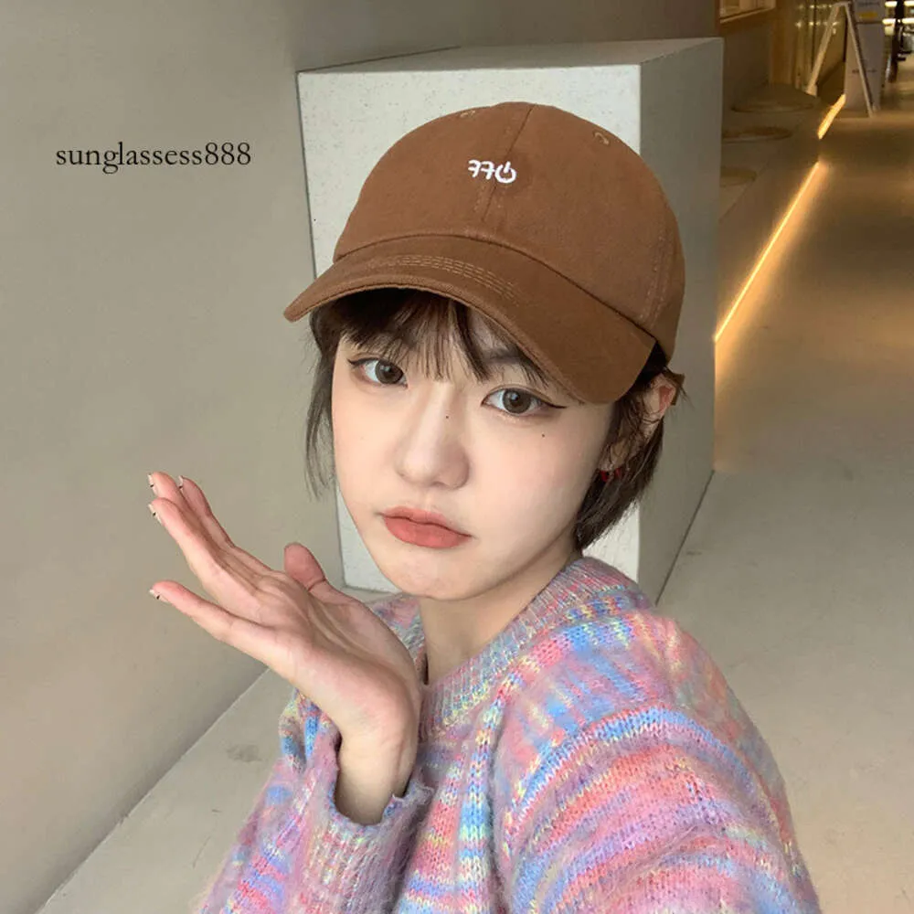 baseball cap New Spring and Autumn Embroidered Letter Off Baseball Women's Korean Leisure Student Hip Hop Fashion Duck Tongue Hat