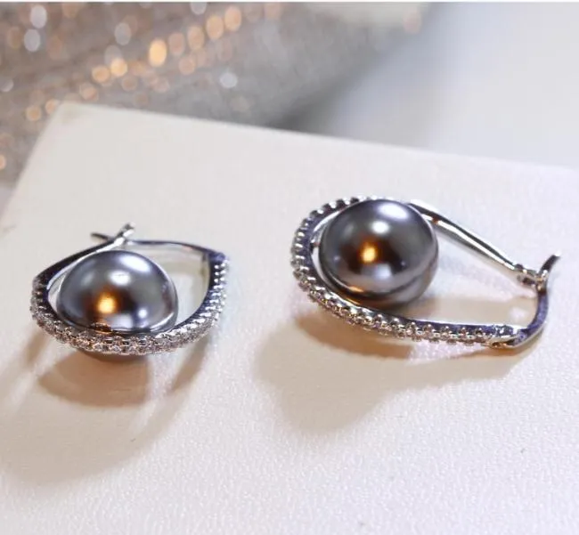 FashionBeautiful Hoop Oval Earrings Pave Grey Pearl and Cubic Zirconia Crystal High Quality Fashion Jewelry for Women9846823