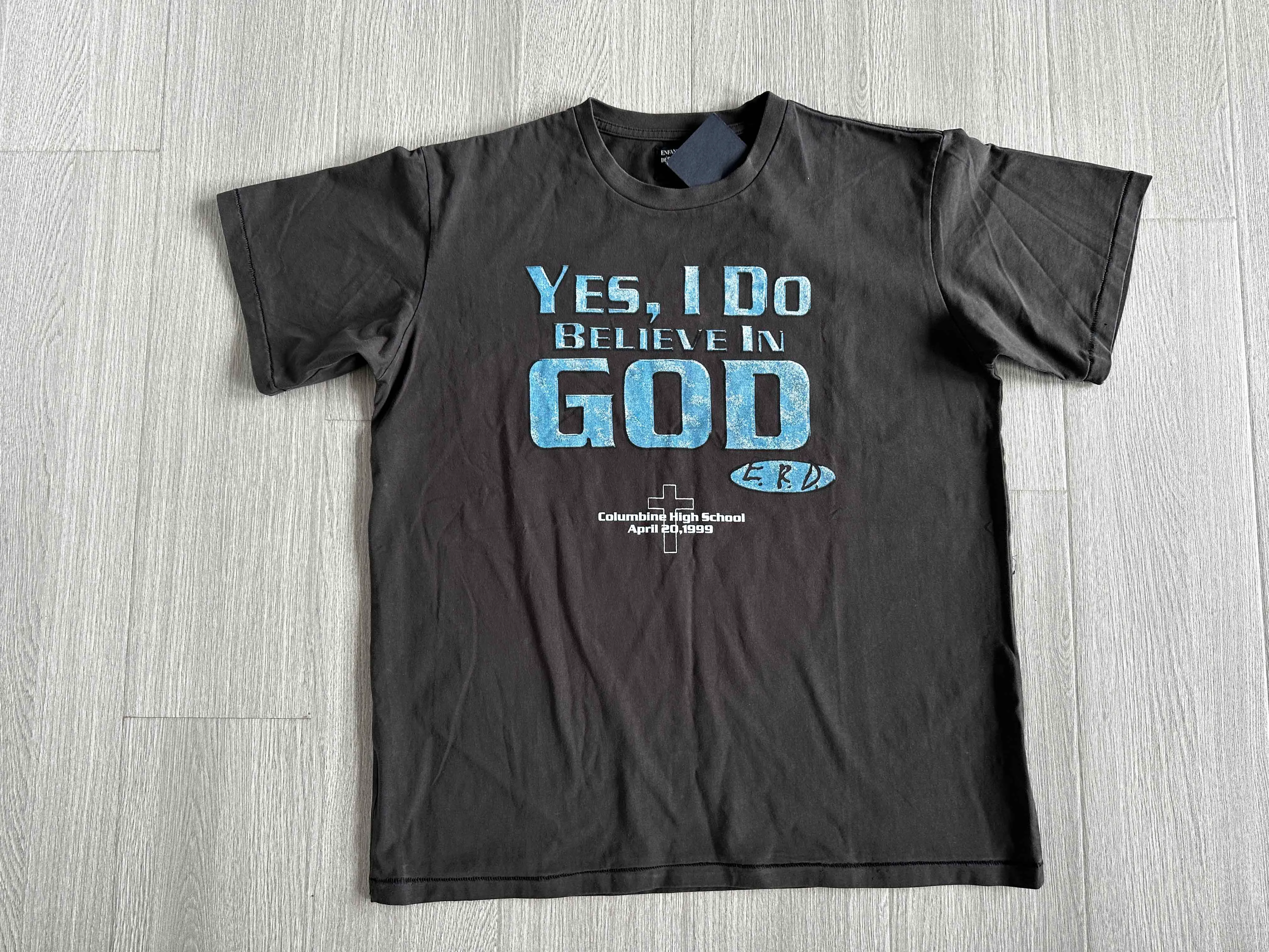 ERD Distressed T-Shirt: Sizing, Fit & Style Guide