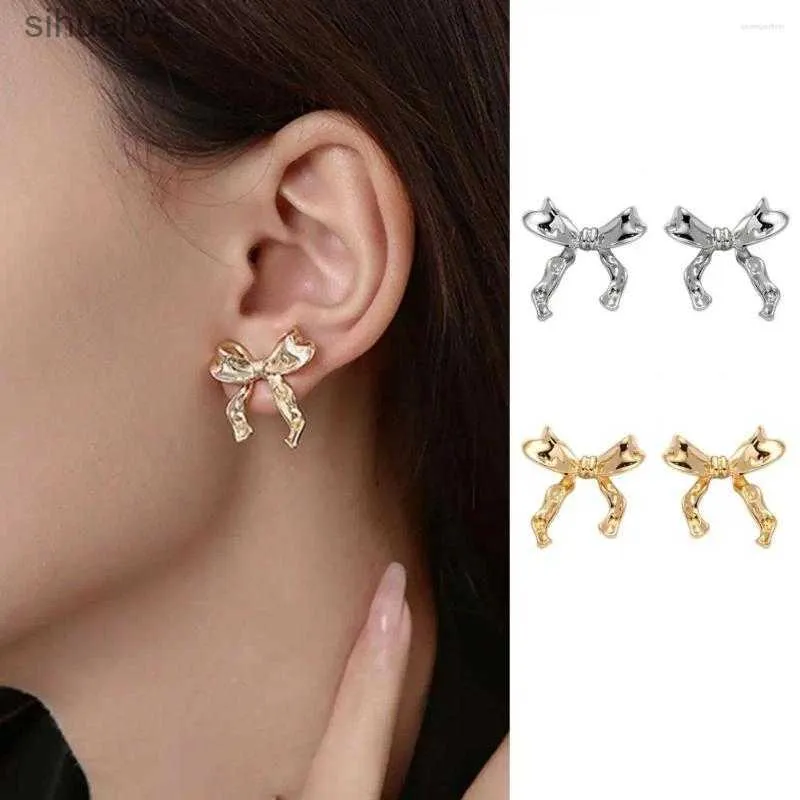 Boucles d'oreilles à tige 1 paire de clous d'oreilles à nœud papillon doré, joli nœud de perçage 240306