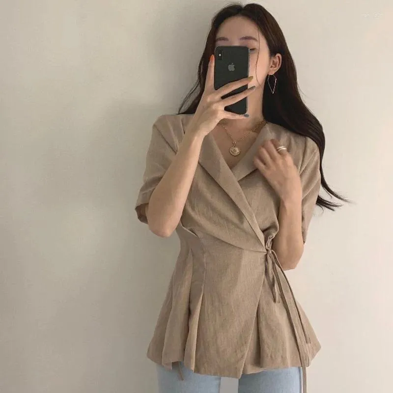 Bluzki damskie koronkowe talia koszulka z nutkiem w szyku w szyku blusas mejr de moda khaki bluzka vintage casual camisas białe koszule dla kobiet top