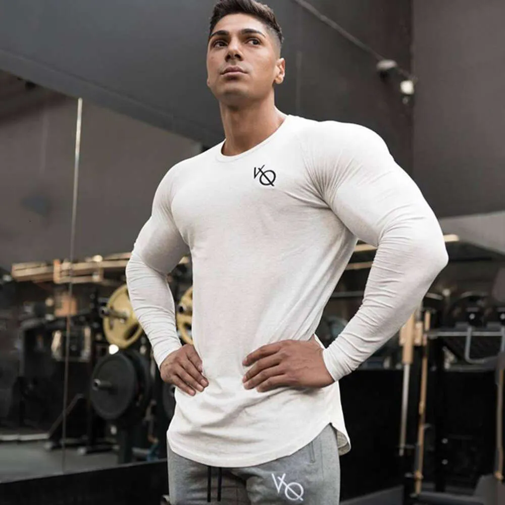 Jogger Gym Burning Training Bawełna okrągła szyja Mężczyźni T-shirt z długimi rękawem moda męska odzież swobodna koszula