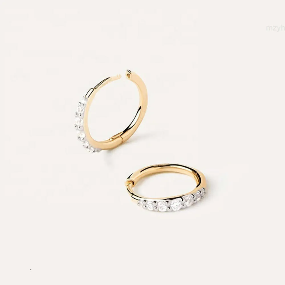 FirstMadam 2024 18K Gold Simple Dainty Hoopsダイヤモンドイヤリングミニマリストユニセックス卸売業者メーカー