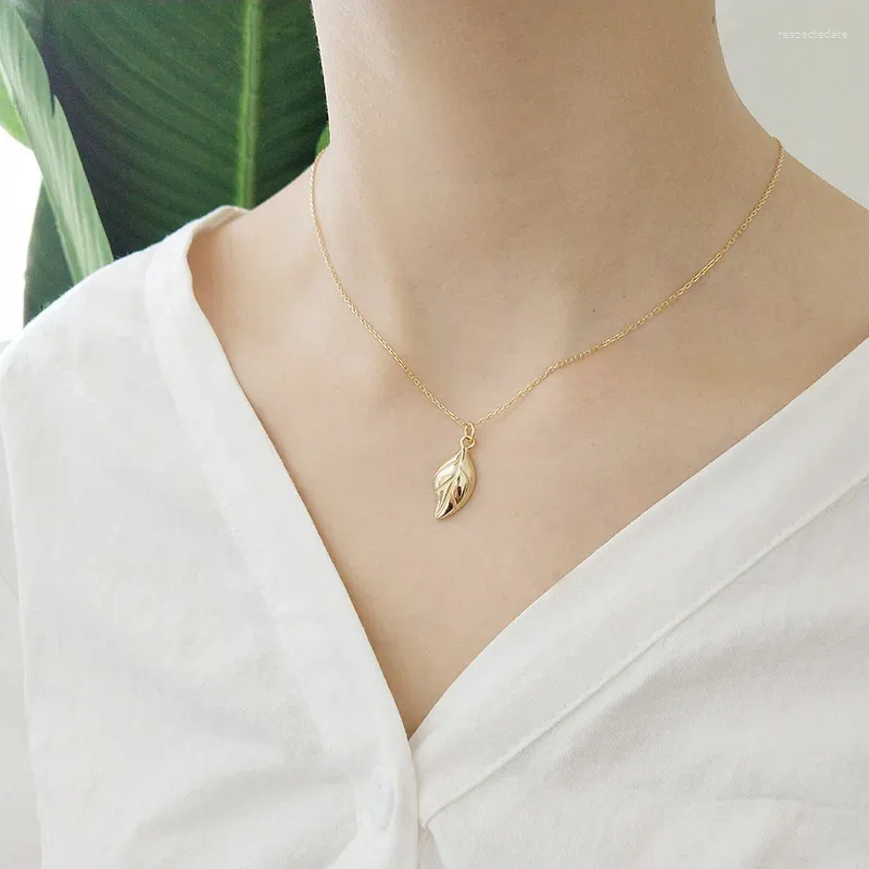 Pendants WTLTC Simple Drop Small Leaf Chokers Necklaces For Women 925 Sterling Sliver Charm Necklace Dainty Tiny Layered Choker Jewelry