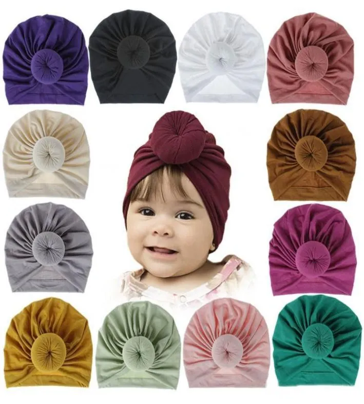 Accessoires Nouveau-né pour tout-petit enfants bébé fille fille turban coton bonnet d'hiver hiver chaude capuche noue solide enveloppe douce 18 color1059560