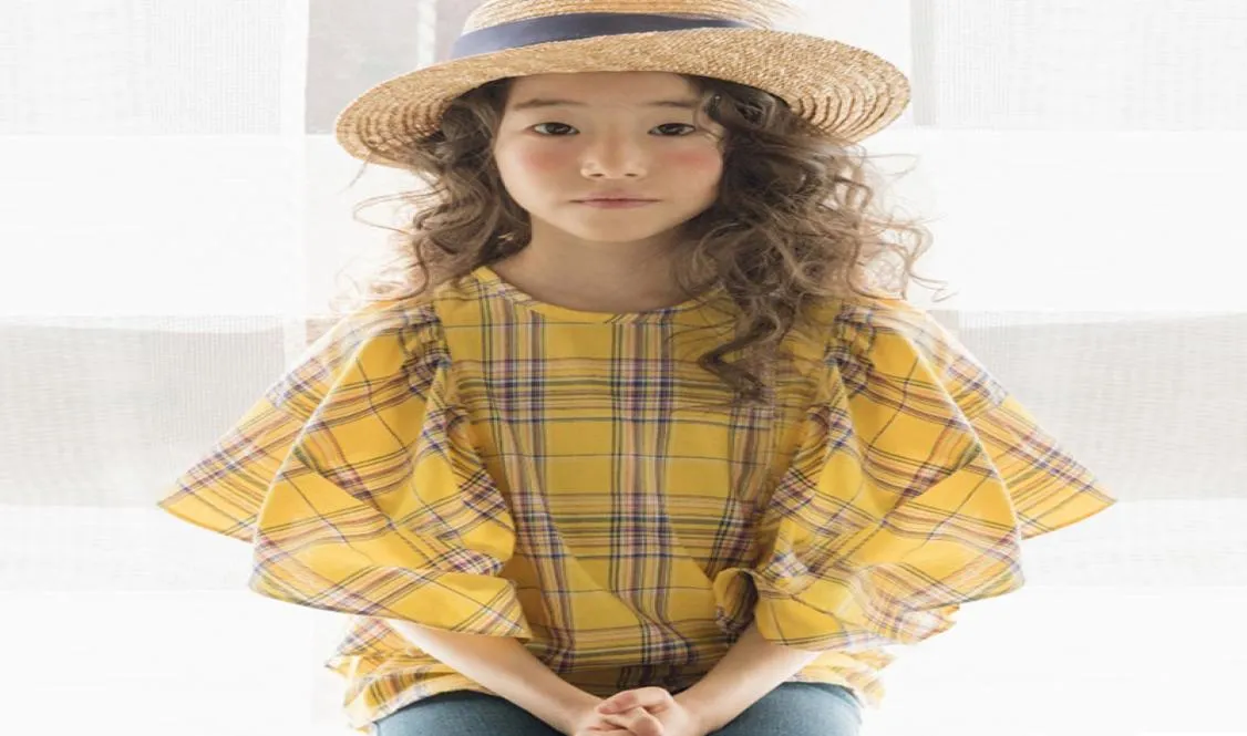 2020 Spring Plaid Girls Shirt New Arrival Kids Cute Bell Sleeve Shirt for Teen Girls Cotton Baby Girls Fashion Shirt 8547 Y200706740454