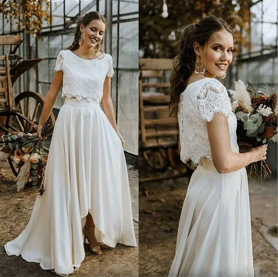 Kawałek romantyczne dwa suknie ślubne w dużych rozmiarach Bohemian linia szyi z krótkie rękawy hi-lo koronkowe plise plażowe suknie ślubne vestido de novia