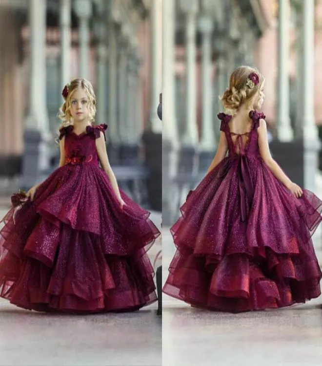 2021 Burgundy Flower Girl Dresses for Wedding Lace Beads 3D Floral Appliqued Little Girls Pageant Dresses Party Gowns Princess Wea3192391