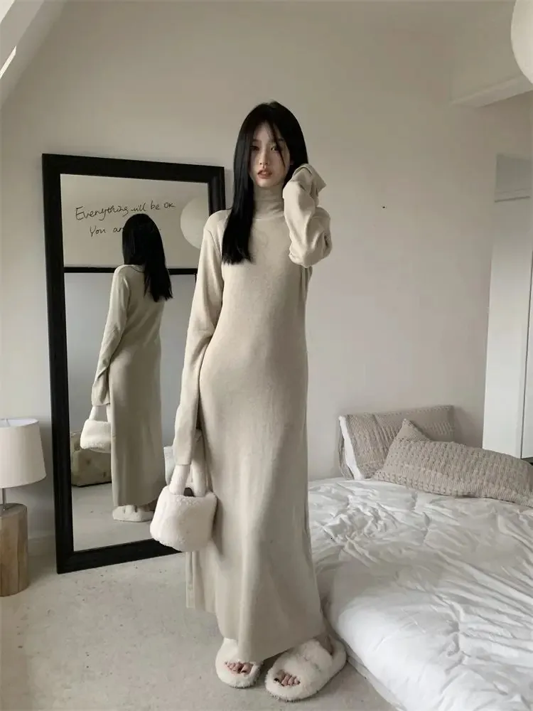 Houzhou koreansk stil stickad klänning kvinnor turtleneck långärmad maxi casual elegant svart bodycon kvinnlig vinter 240307