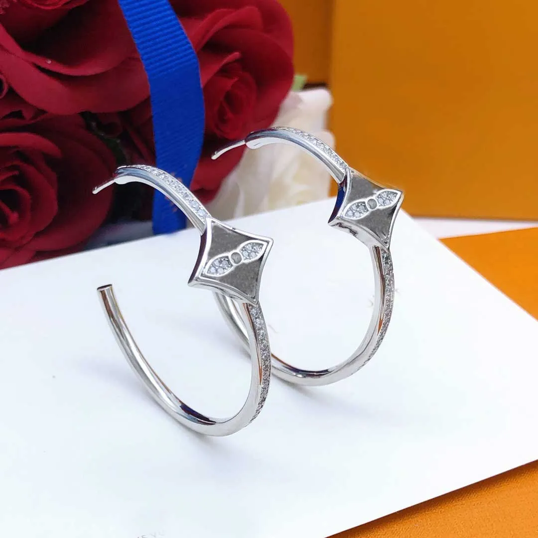 Blumen-Designer-Ohrringe für Damen, runde Mond-Ohrringe aus Silber mit Diamanten, 18 Karat Gold, Herz-Liebes-Ohrstecker, Luxus-Schmuck