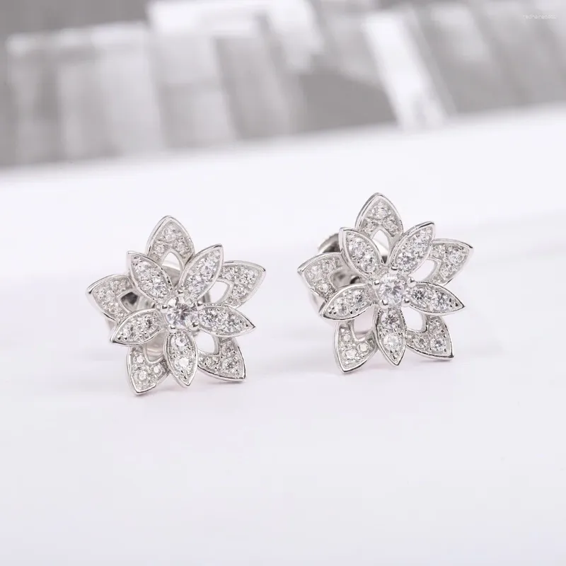 Stud Earrings 2024 Trend Top Quality Sale Gift For Anniversary Europe Luxury Women Lotus Flowers Ear Pin