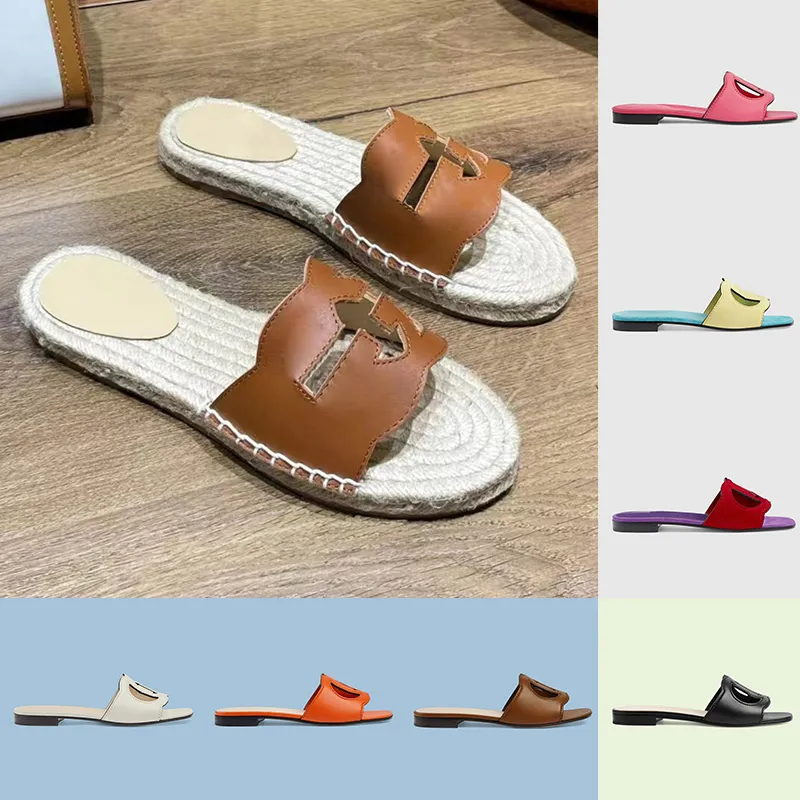 2024 Pantofole di design di lusso per donna Moda donna Interlocking doppia lettera sandali in pelle scavata Sandali con tacco basso Slip-On Mocassino Espadrillas