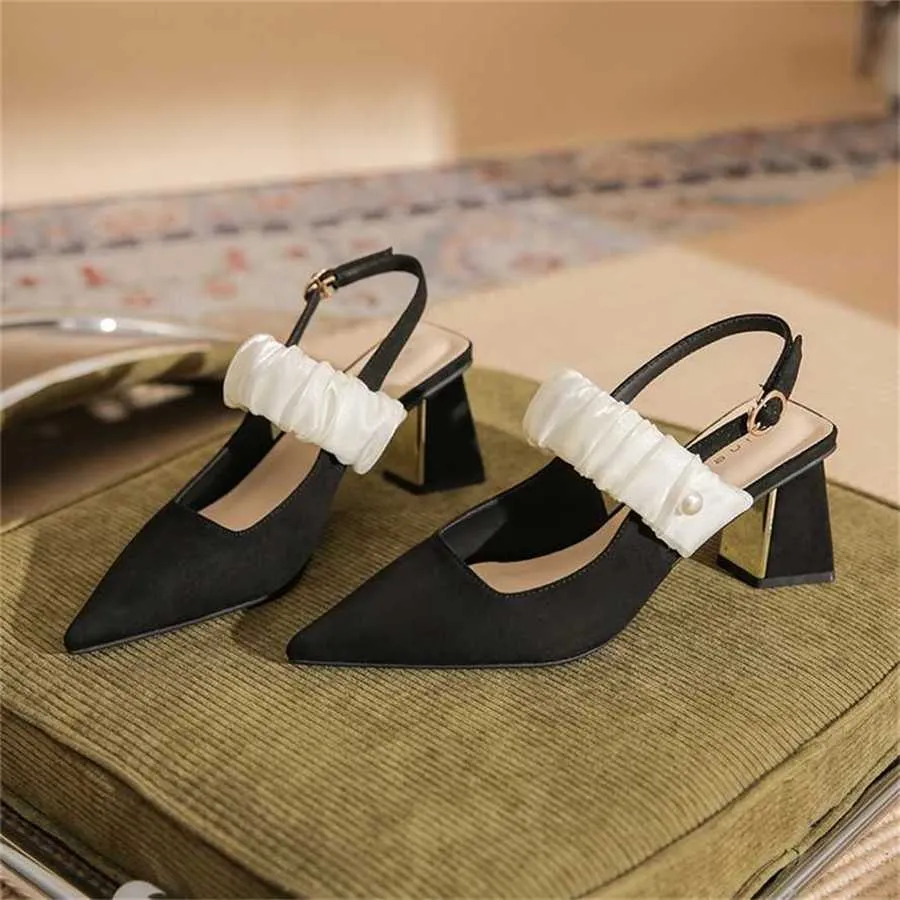 Top Baotou Sandali con tacco spesso per le donne sandalo estivo femminile che ha puntato il temperamento con i tacchi ad alto contenuto di sandles Fenty Slide 240228