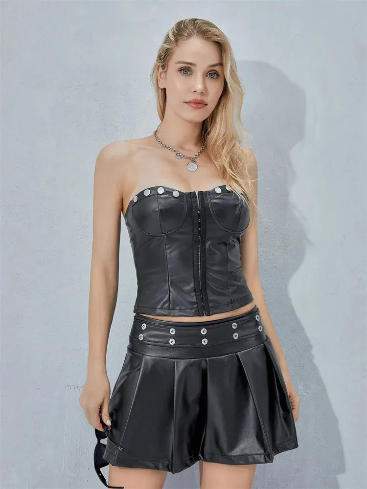 Sexy 2-Piece Skirt Set PU Leather Corset Top Mini Pleated Skirt  Clubwear Streetwear Outfit for Women