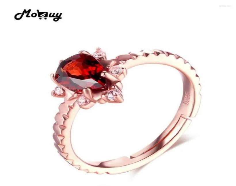 Pierścienie klastra MOBUY MBRI024 BARDROP Flower Natural Gemstone Garnet Pierścień 925 Sterling Srebrny Różowe Złoto Płytowane rozmieszczone Fine Jewel4958510