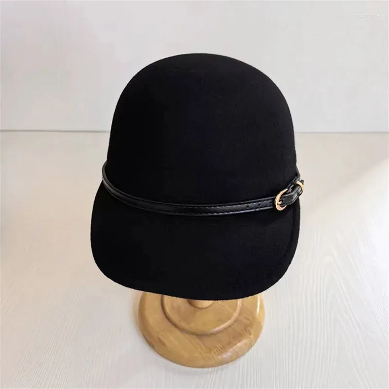 Visor 202411-YK-2509263 INS CHIC Drop Winter Wool Felt Belt Fashion Handsome Cap Men Women Leisure Equestrian Hat