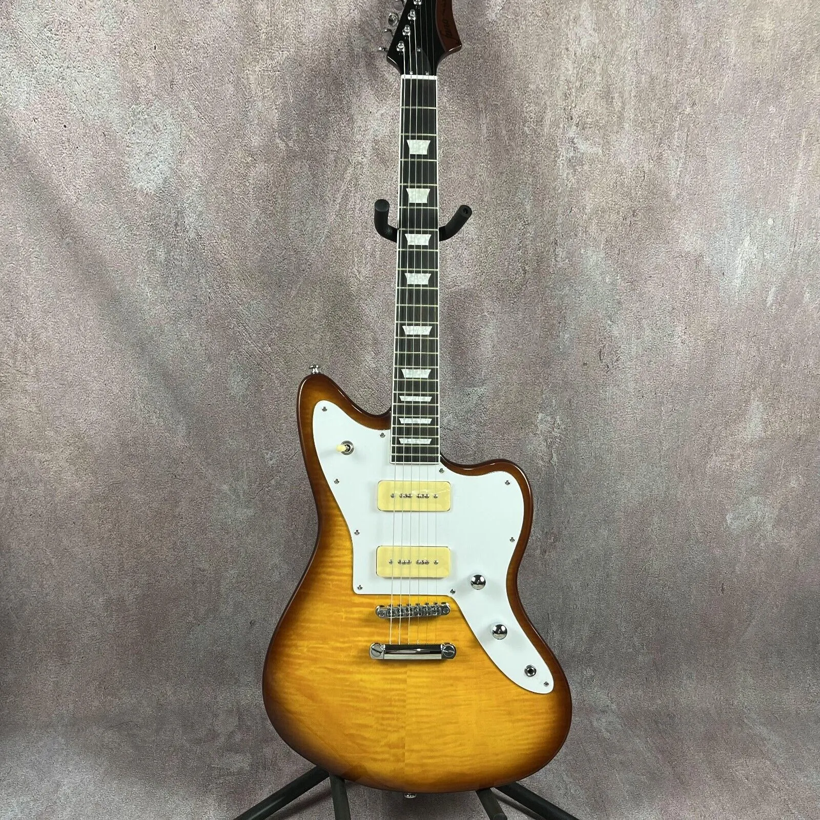 Solid Custom standard Electric Guitar 6 String solid High Quality in Stock