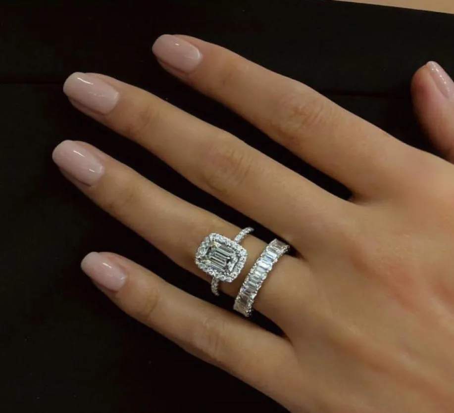 Lüks 925 Sterling Gümüş Emerald Cut Oluşturulan Band Ring Düğün Nişan Kokteyl Elmas Yüzükleri Kadınlar için Jewelry7279569