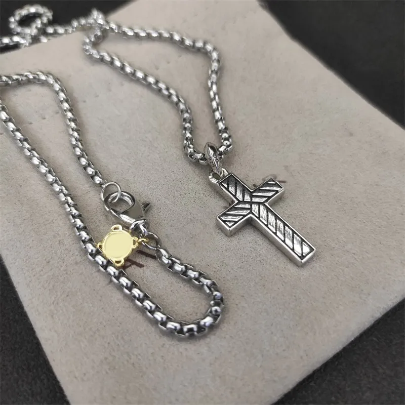 Exquisite DY designer jewelry necklace trendy vintage long luxury necklace twisted rhinestone mens necklace retro cross gift for women zh142 B4