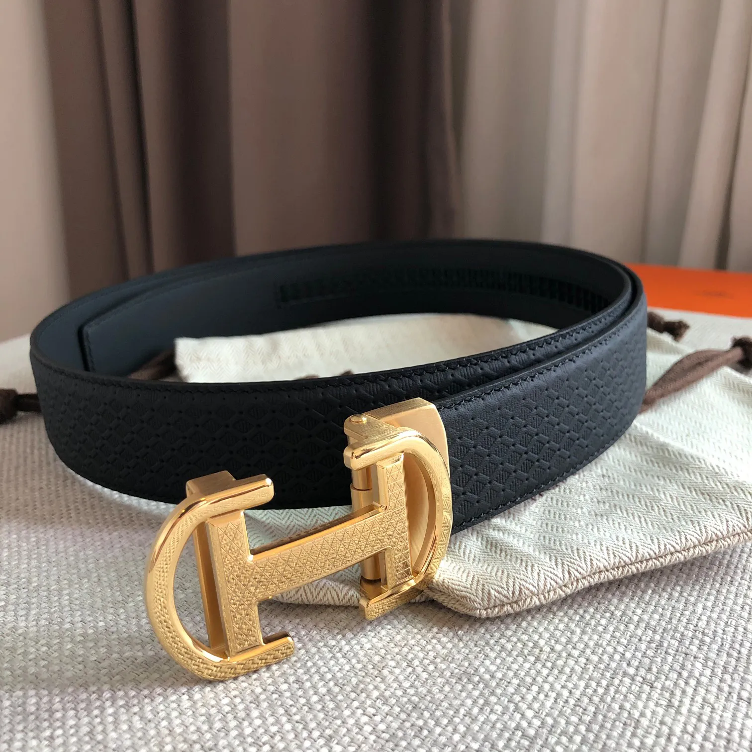 High quality classic designer Belt for women stainless steel H buckle AAA Real leather womens belt Retro Luxury mens belt 90-125cm Reversible belt H42