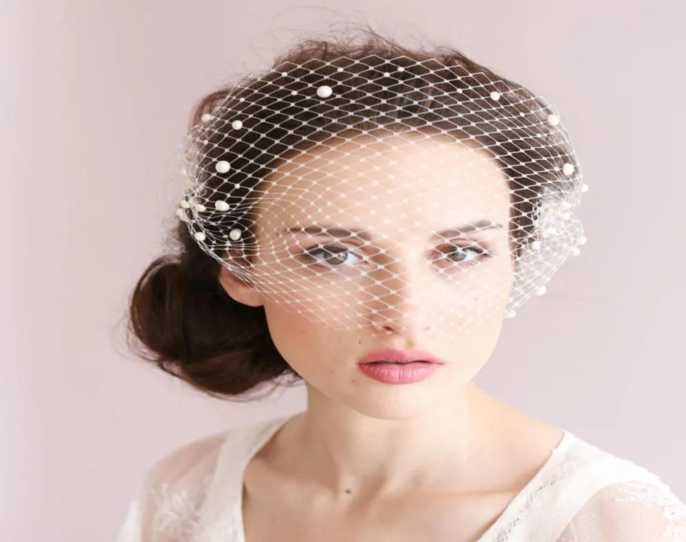 Pearl Adorned Bandeau Birdcage Veil With Comb Short Meshed Net Wedding Blusher Bandeau Veil Bridal Fascinator Veils Wedding Birdca2302128