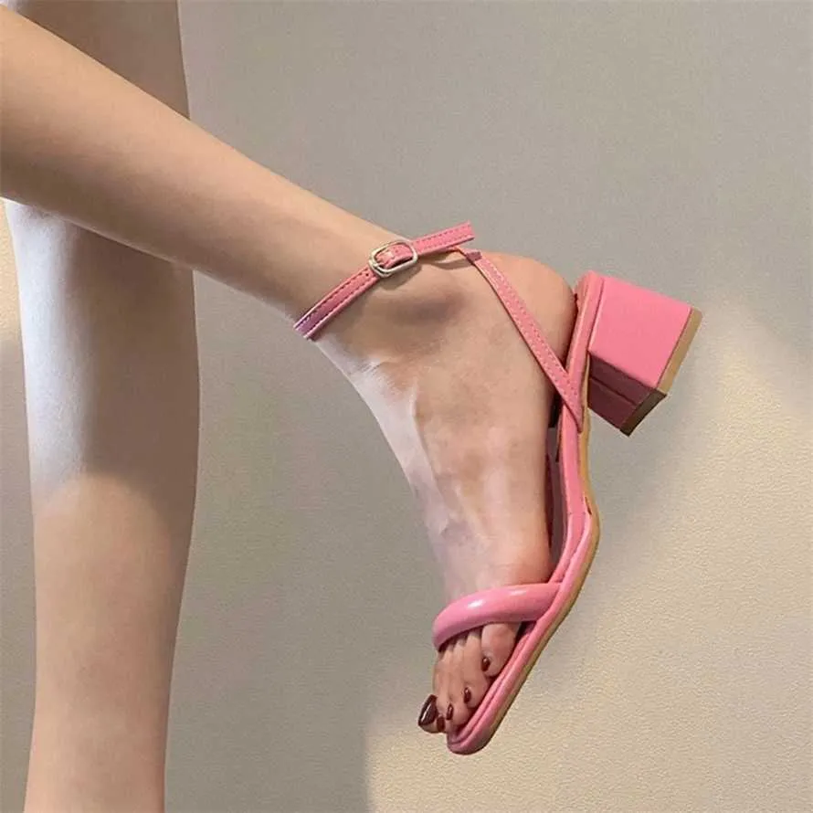 Sandália de verão chique feminina confortável rosa salto alto com sandálias estilo romano sapatos de salto 240228