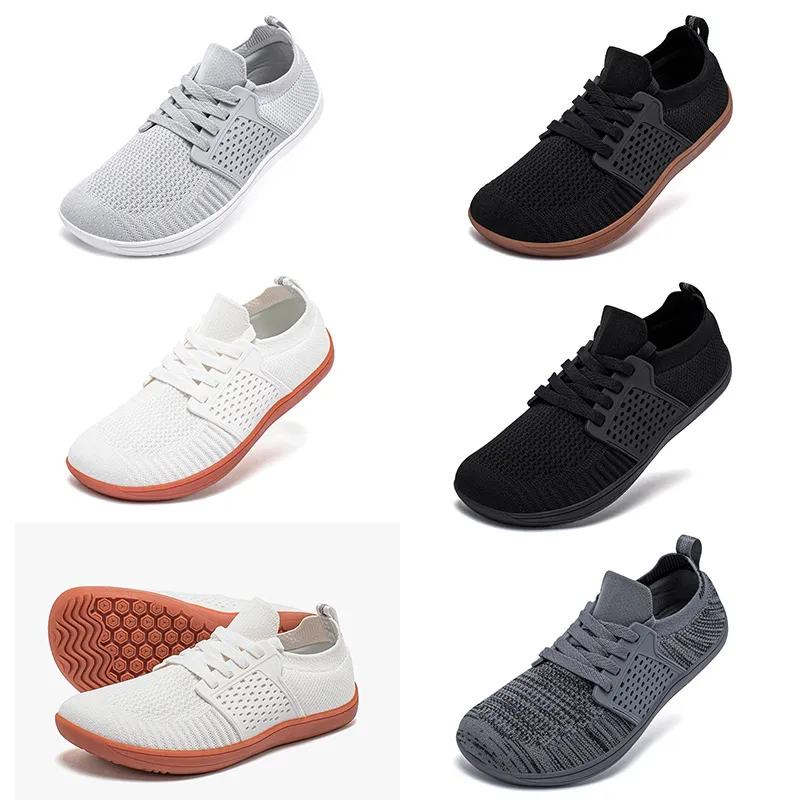 Calçados masculinos Hobby Bear, calçados esportivos de comércio exterior, sapatos de tecelagem voadora transfronteiriça, sapatos de cabeça grande, calçados de caminhada de comércio exterior branco 40