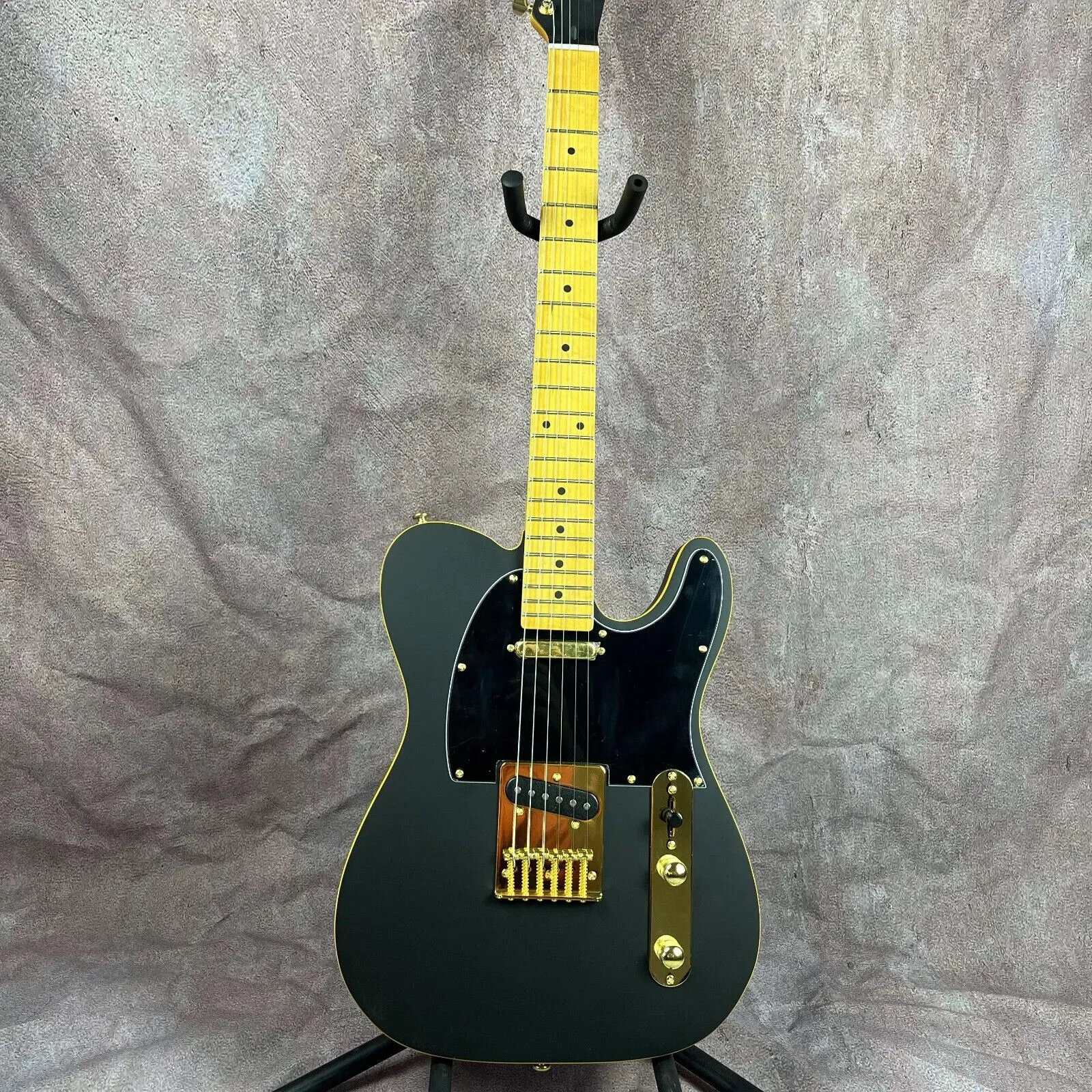 Te le elektrische gitaar 6-snarige mat Solid Maple Neck Gold hardware Snelle verzending