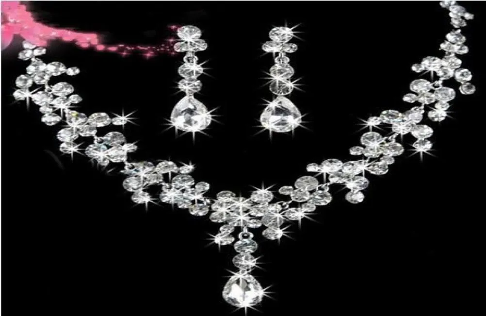 STOCK 2022 High Quality Luxury Crystals Jewerly Two Pieces Earrings Necklace Rhinestone Wedding Bridal Sets Jewelry Set8894294