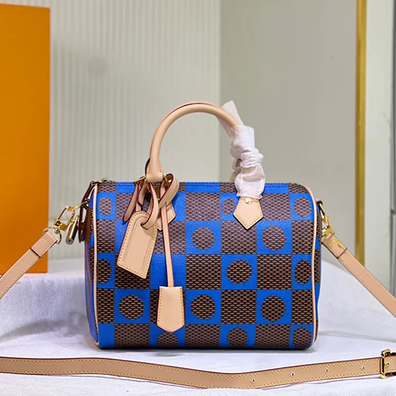Borsa Handbag حقيبة تسوق حقيبة تسوق Women Checkerboard Pillow Facs أصلية من الجلد الذهبي للأجهزة القابلة للإزالة