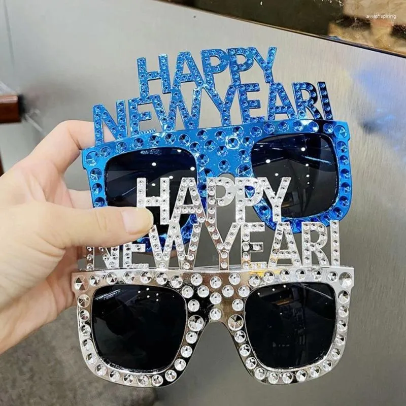 Solglasögon ramar Happy Year Glasses Frame Christmas Po Prop Metallic Style Decorations Navidad Teens Adult Gift DXAA