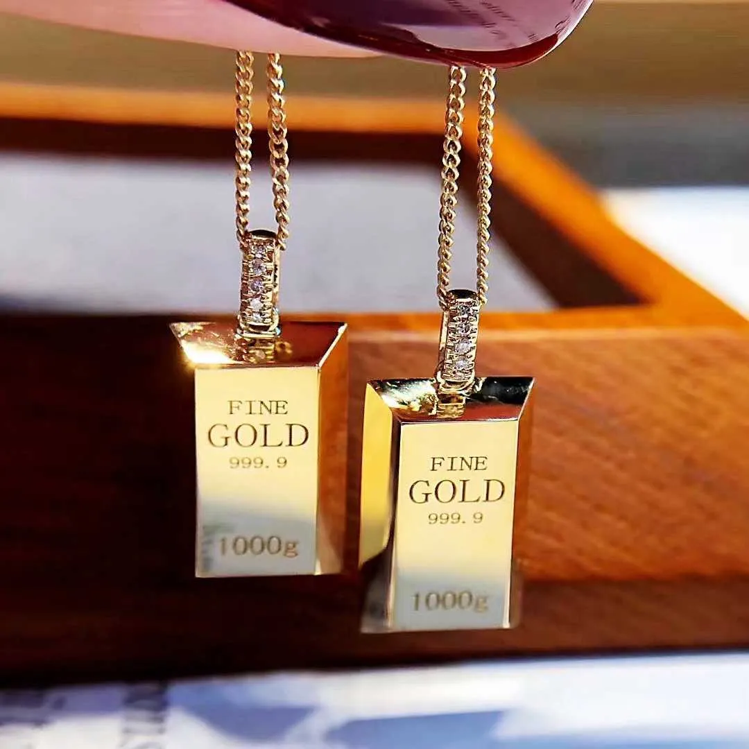 Pendant Necklaces Rich Little Gold Bar Necklace Womens Brick Pendant Fashion and Temperament Transfer Couple Best Friend Gift