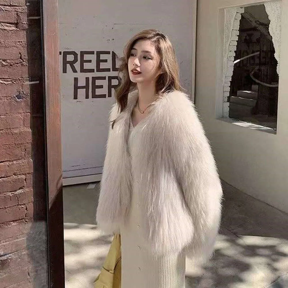 2023 Autumn/Winter New Saccoon for Women's Youth Haining Edition Small Fox Fur Coat 600331