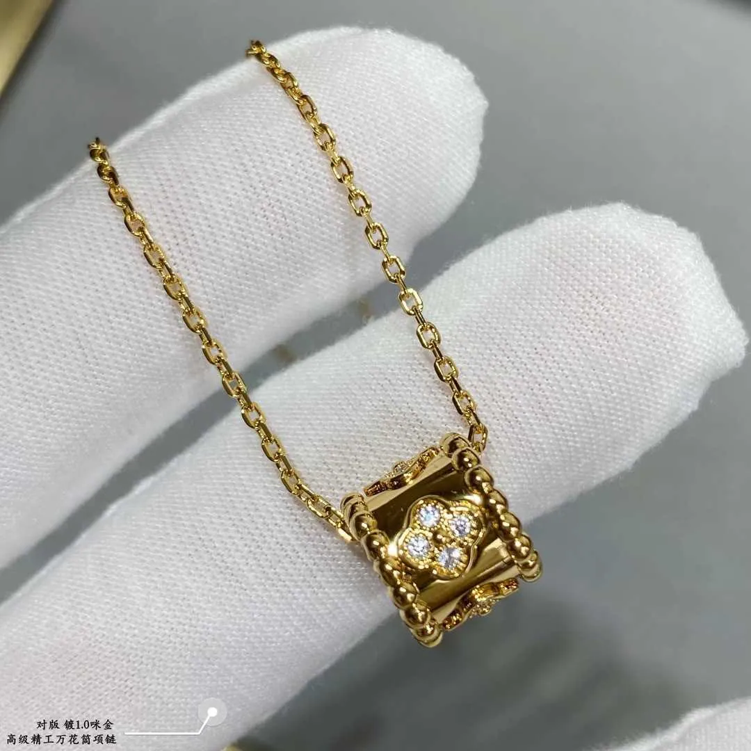 Collier pendentif design Sweet VanCA Collier kaléidoscope en or V avec collier incrusté de diamants en or épais tempérament haut de gamme féminin ZYYB