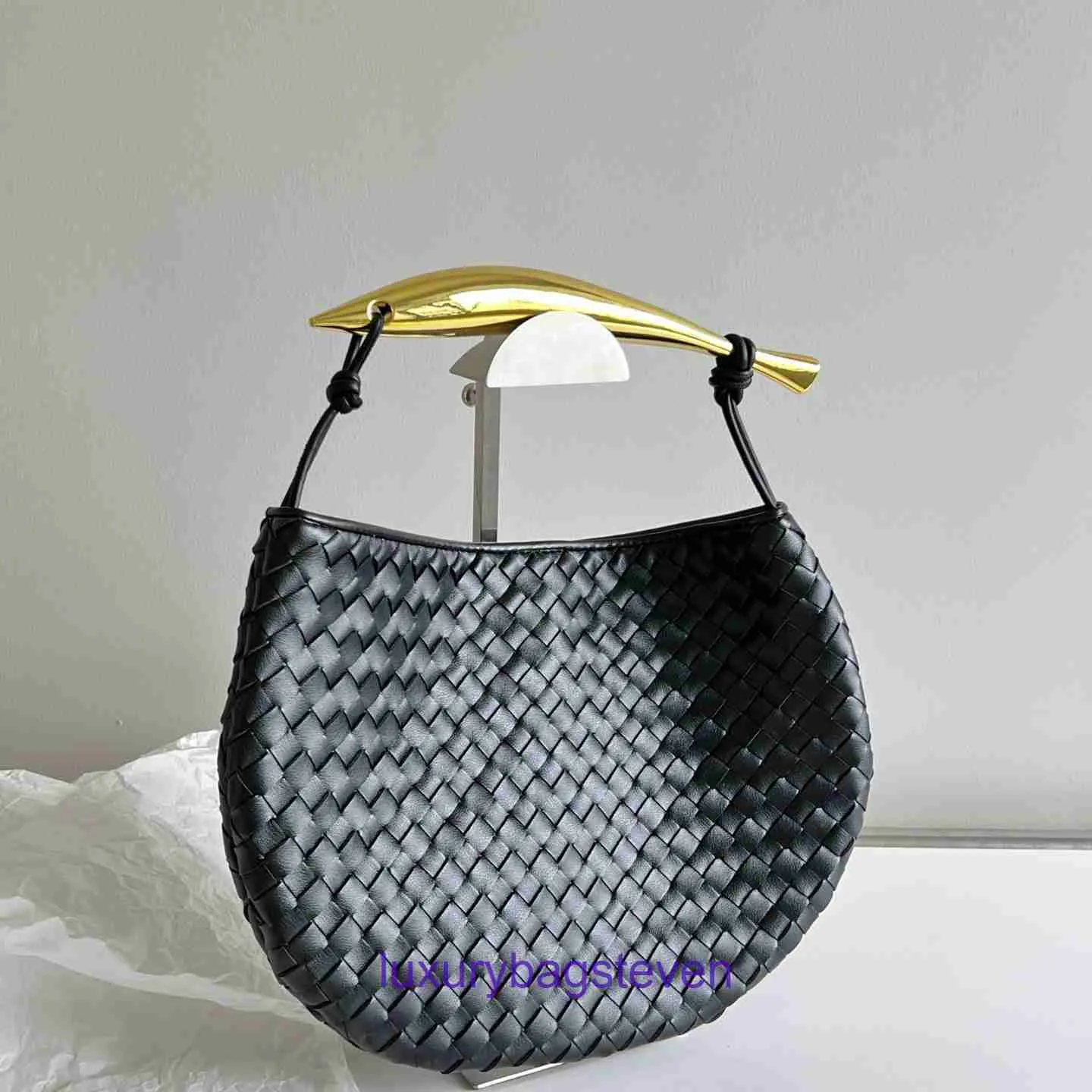 Toppkvalitet Bottgs Vents's Sardine Designer Women Purse äkta läderhandväskor äkta läder kvinnors väska vävd halvmåne med riktig logotyp