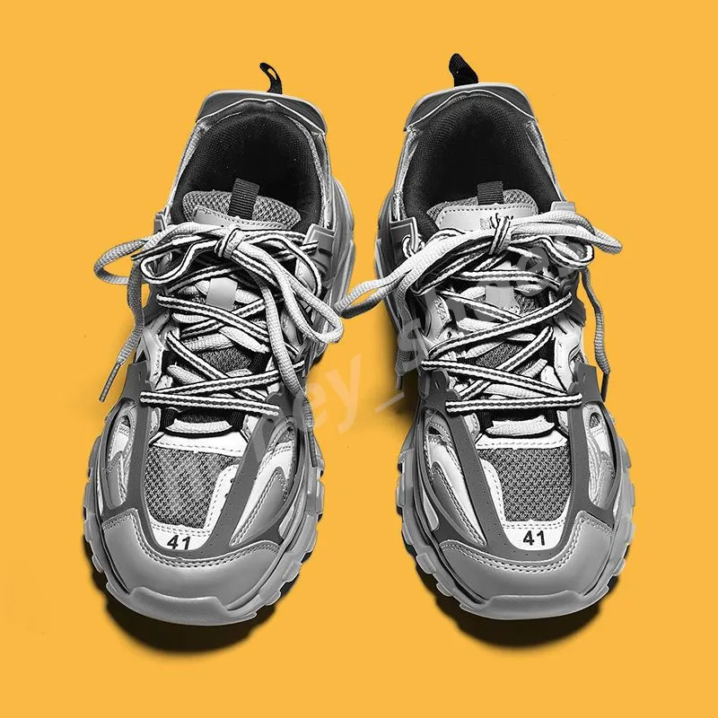 Designer Donna Uomo Casual Shoe Track 3 3.0 LED Sneaker Illuminato Gomma in pelle Trainer Nylon Stampato Platform Sneakers Uomo Scarpe leggere 36-44 N38