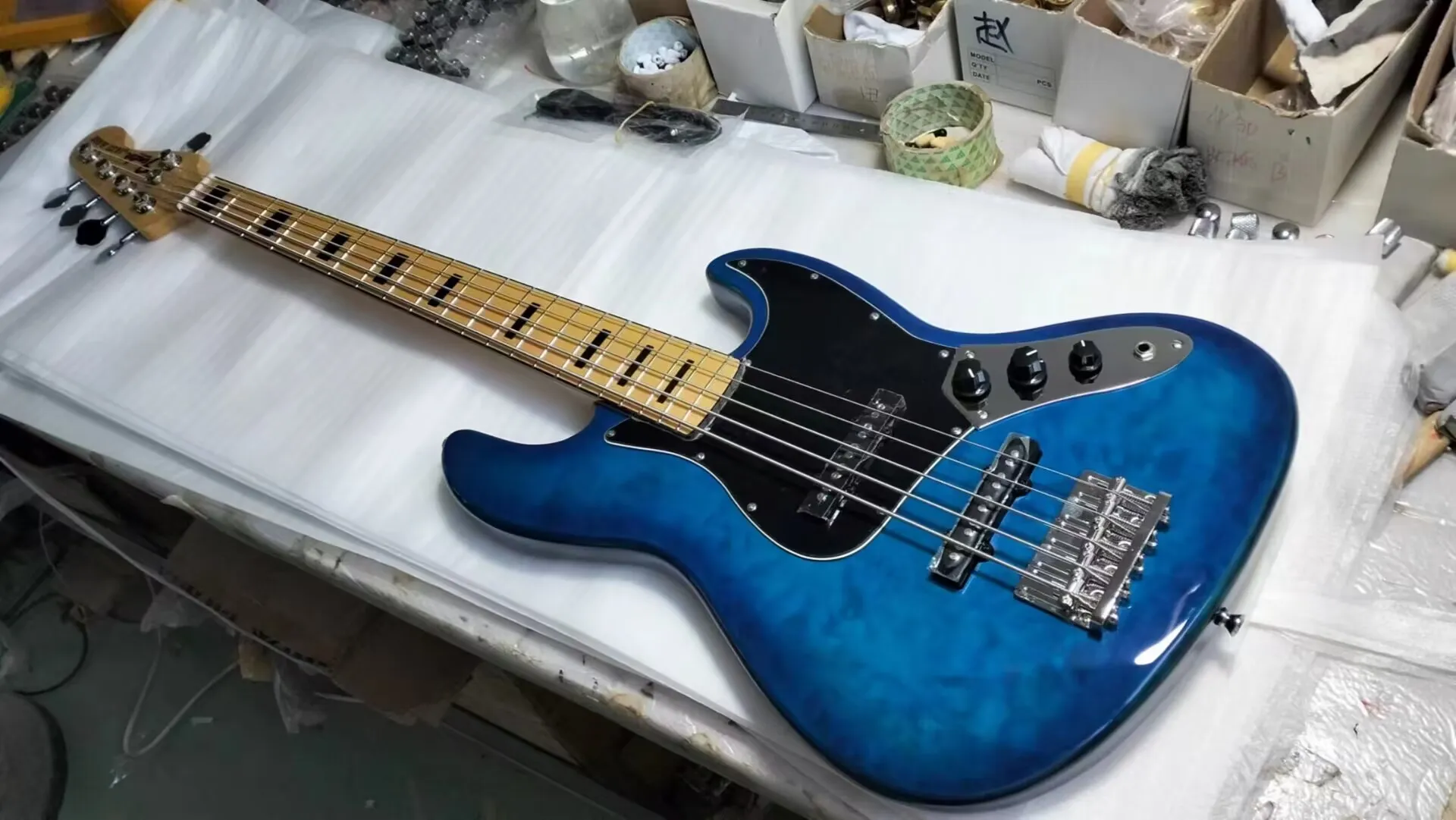 Electoc Jazz Instruments Premium 5-String Blue Electric Jazz Bass Guitar - Flame Maple Fretboard ...