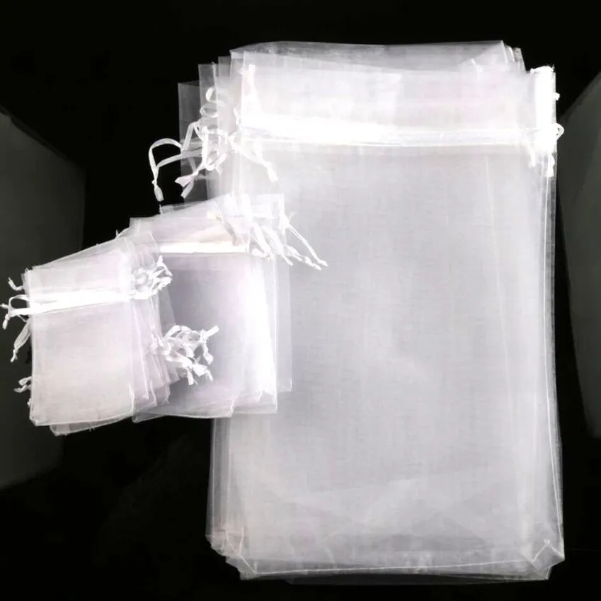 100st Lot Sell 4Sizes White Organza Jewelry Present Pouch Påsar för bröllopsgavare Pärlor smycken247z