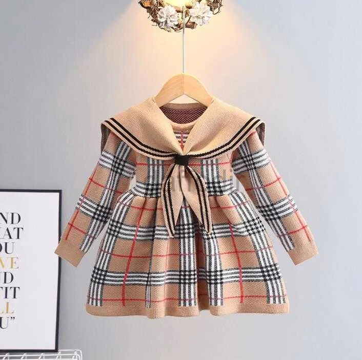 Dresses Great Quality Baby Girls Knitted Plaid Sweaters Dresses Girl Long Princess Dress Kids College Style Knitting Dress 2-7 240308