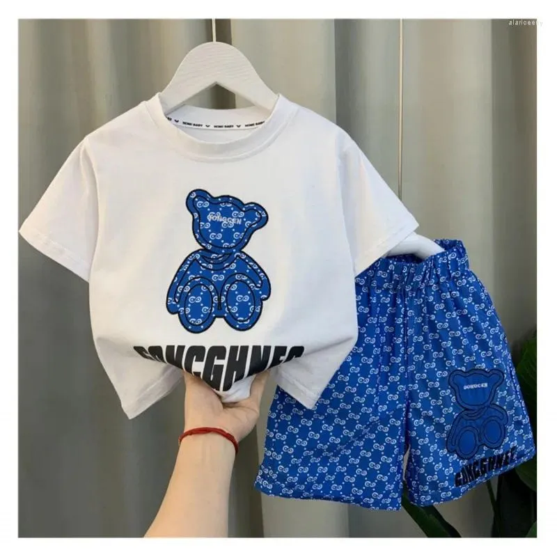 Ensembles de vêtements Summer Boys Costume 2024 Coton Top à manches courtes Short en soie glacée 2pcs Set Bear Pattern Enfants Survêtements pour 3-12Y