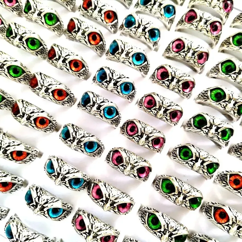 30pcs / lot Rétro Mignon Hommes et Femmes Charme Punk Hibou Bague Vintage Yeux Multicolores Bijoux Créatifs Cadeau D'anniversaire Cadeau De Fête Faveur 240220