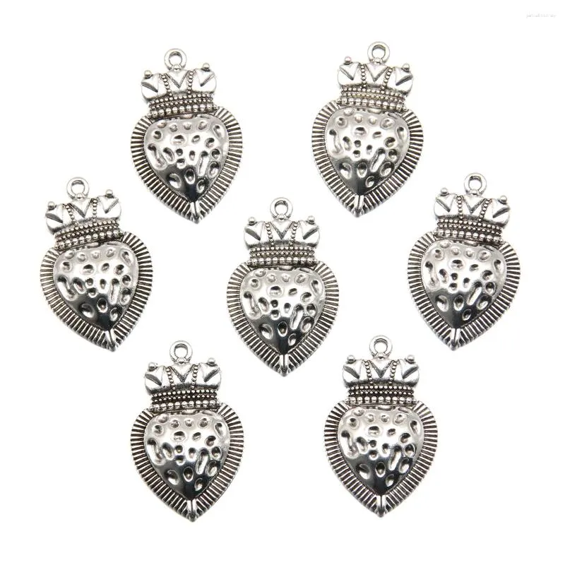 Charms 10st 32x20mm 2.5G Strawberry Crown Heart Pendant Metal Alloy Diy Necklace Armband örhängen Markering