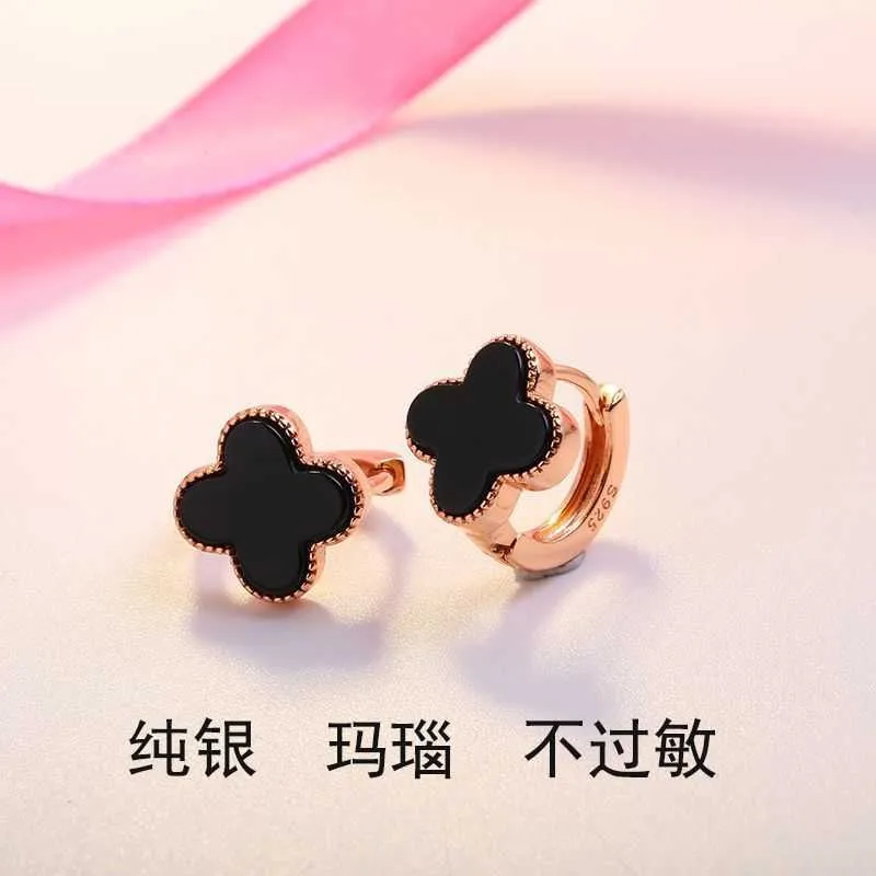 V bracelet Four leaf clover earrings silver agate earrings female internet celebrity temperament ear buckle ring rose gold ear hook pendant hot selling