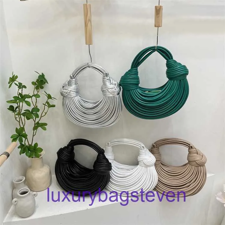 Jodie Online -Shop von Bottgs Vents von Luxury Designer gewebte personalisierte Solid Color Korean Edition in diesem Jahr mit echtem Logo gewebt