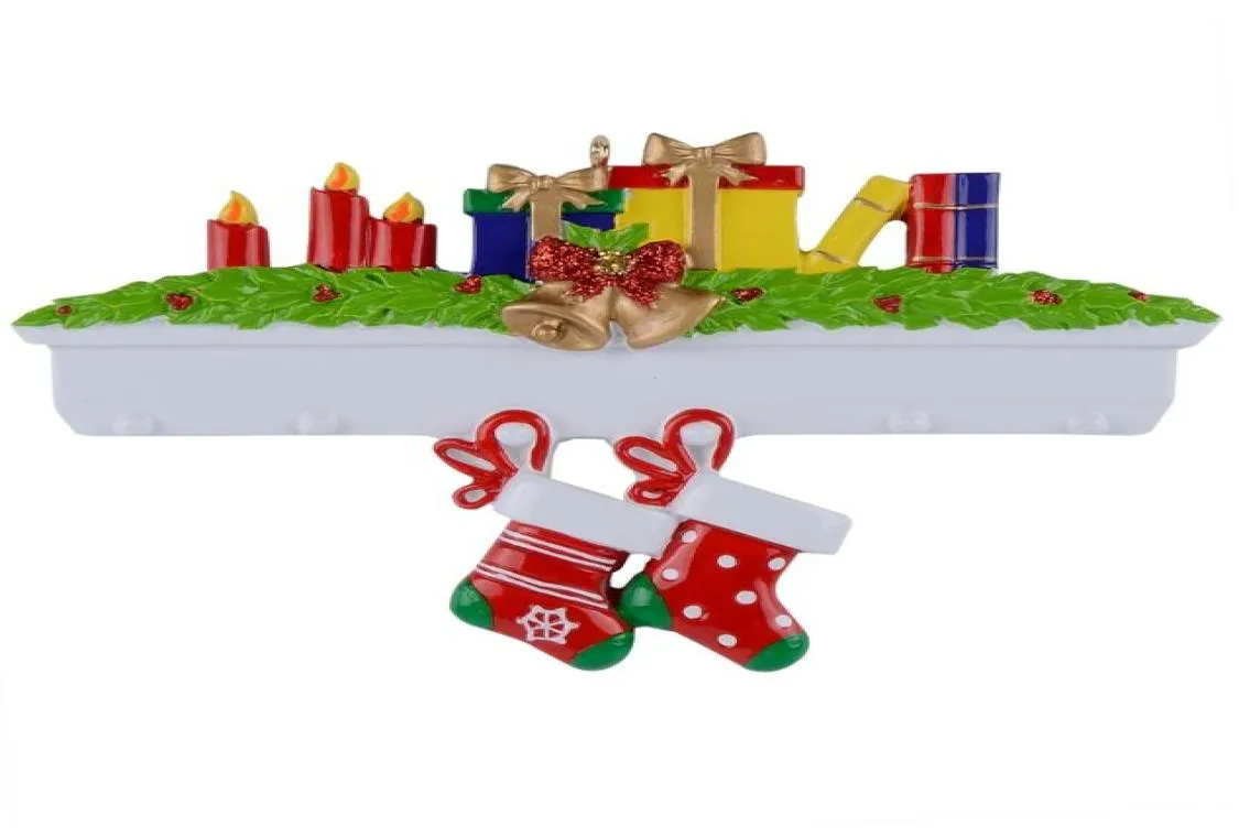 Mantel Stockings Family 2 Polyresin Christmas Personalizowane ozdoby 8608171