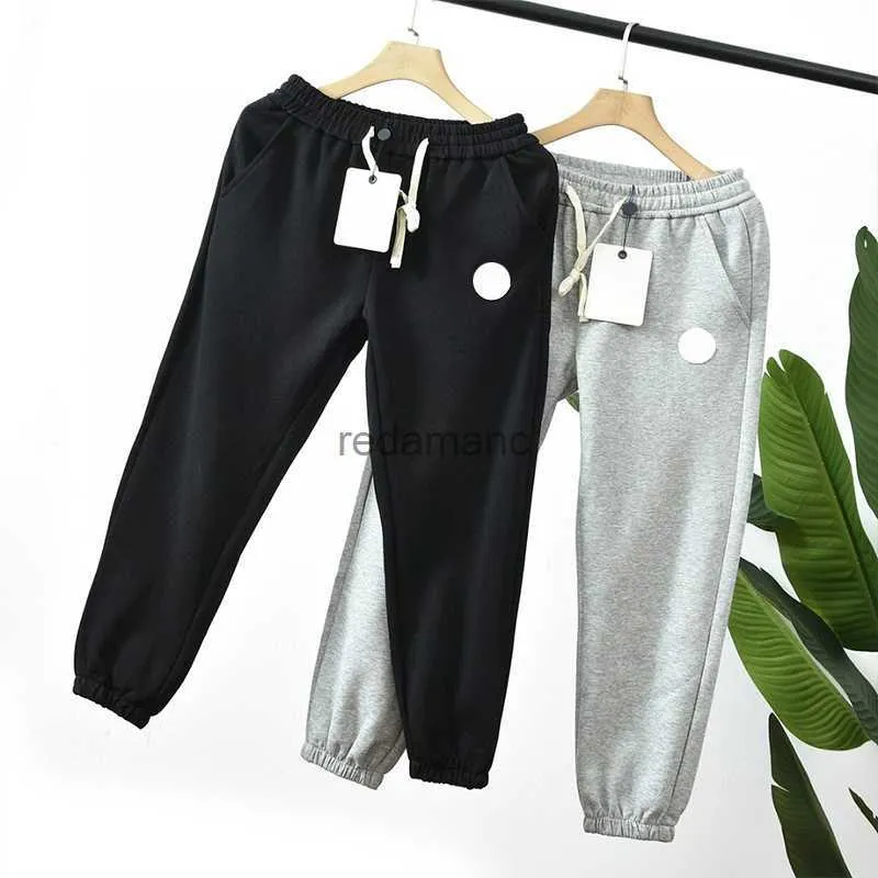 Men's Designer Pant Products Monclair Embroidery Men Temperament Fashionable Leggings Fashion Drawstring Sweatpants 240308