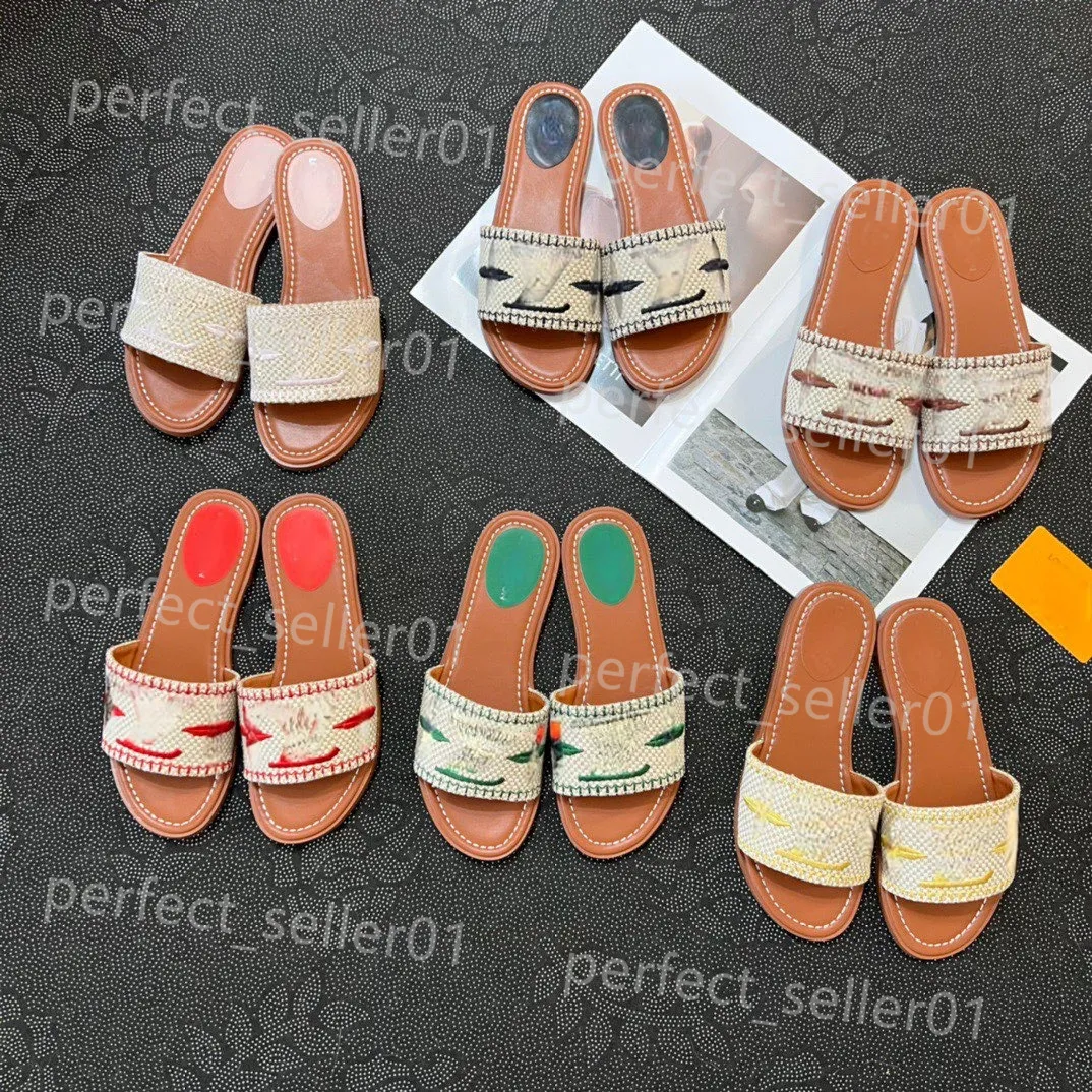 Hot new designer slipper sbrand Designer Slide Sandals Womens Designer of luxury embroidered slippersFashion Flats Summer Beach Sandal Party Wedding Slipper Flip