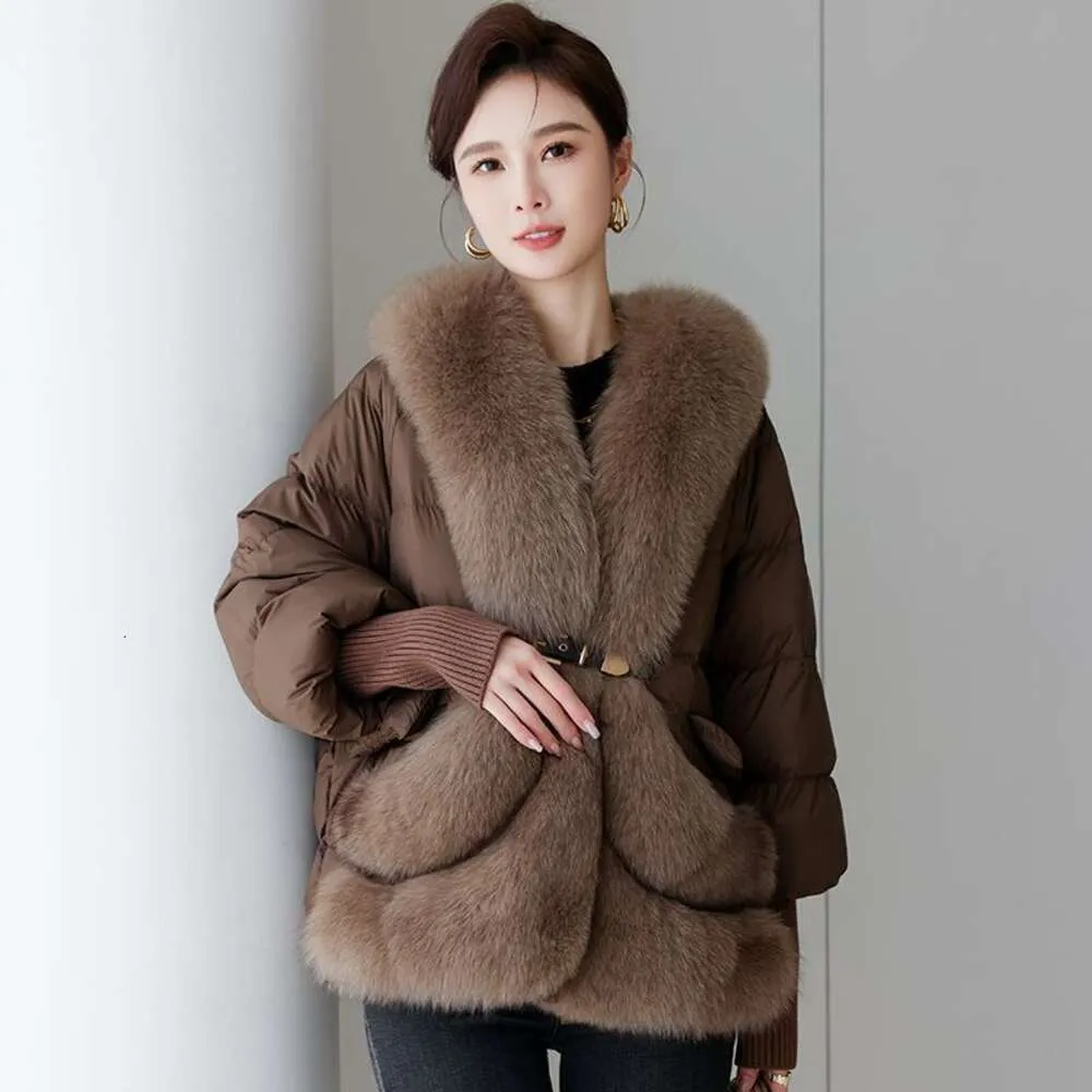 2023 Winter New Haining Fox Fur Grass Combination White Goose Down Coat Women's Short Loose Fit 997654