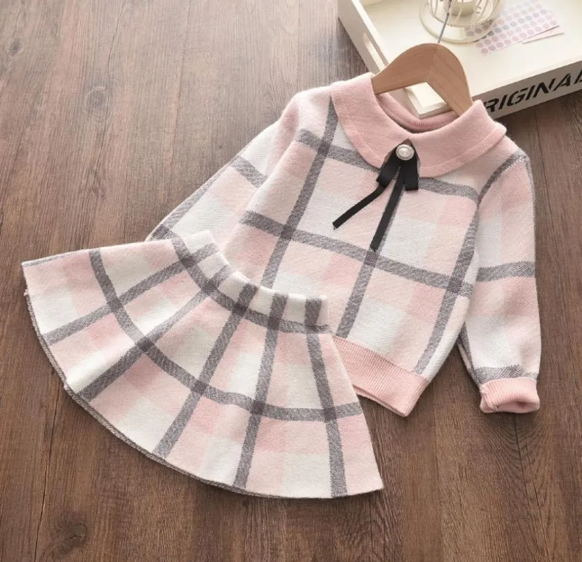 Menoea crianças ternos de inverno 2020 estilo inglaterra suéter menina xadrez roupas de lã camisa saias 2 peças conjuntos de roupas de outono de bebê lj200916520457
