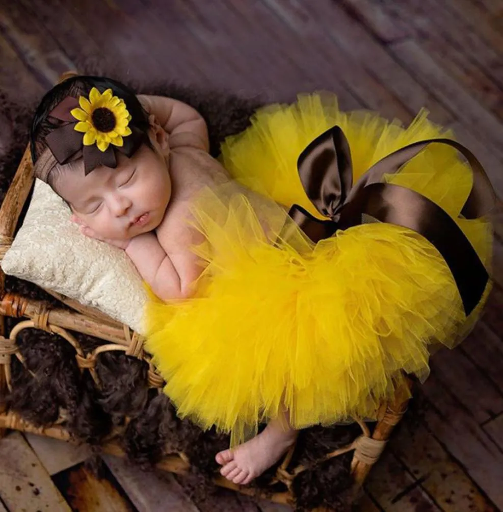 Fluffy Tutu مجموعة Baby Yellow Tutu Skirt مع كعكة عقال تحطيم ملابس حديثي الولادة Props Infant Princess Clothers 5863450